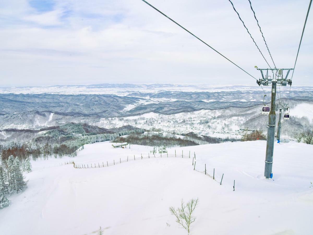 Yubari Hotel Mount Racey מראה חיצוני תמונה